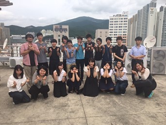 韓国において日韓学生交流として、日本語によるディベート大会を実施